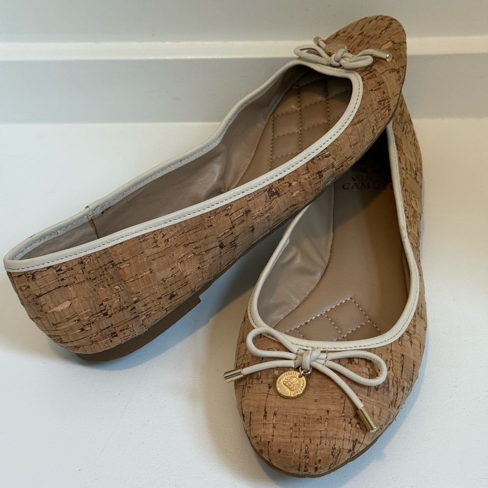 Vince Camuto Lunna Cushioned Leather Flats Size 9B